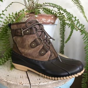 Truly Adorable Duck Boots